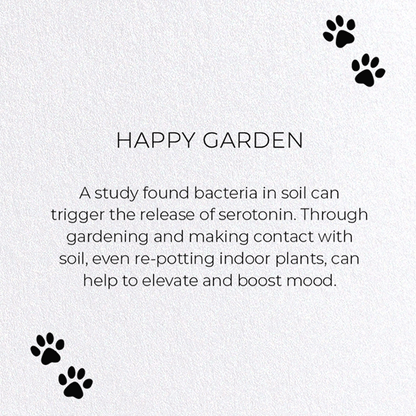 HAPPY GARDEN: Funny Animal Greeting Card