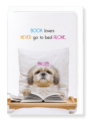 Ezen Designs - Book lovers in bed - Greeting Card - Front